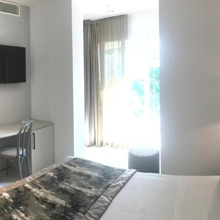 Hotel Villa Hermosa - Double Room with Terrace - 7