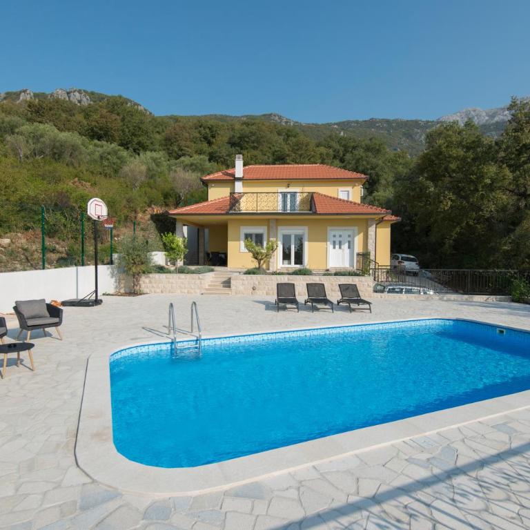 Villa Belle Air - Three-Bedroom Villa - 35