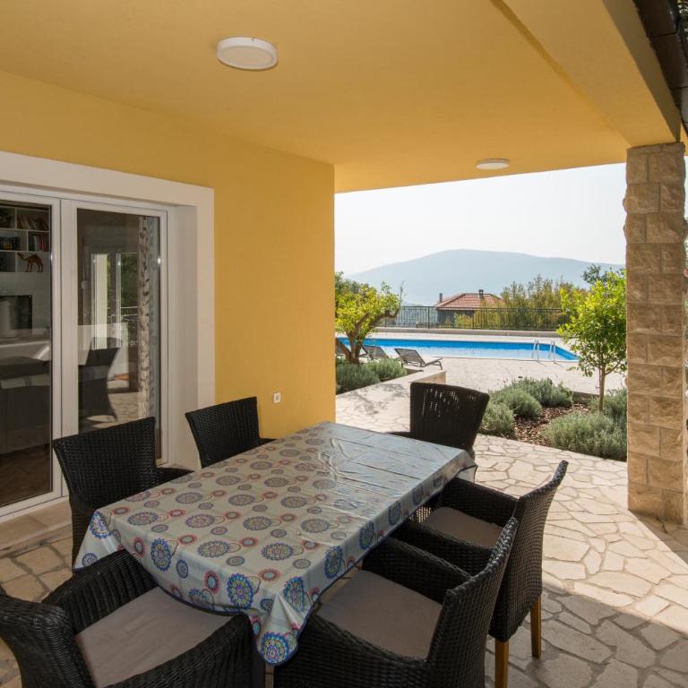 Villa Belle Air - Three-Bedroom Villa - 15