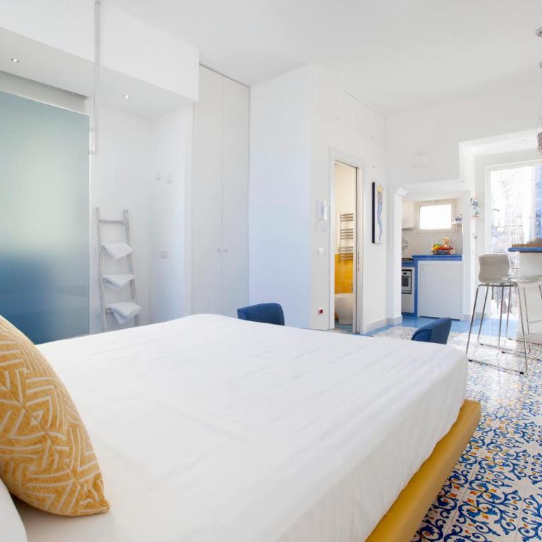 Vivaldo Suite Fuoro Partenope - Boutique Apartment in the heart of Sorrento - One-Bedroom Apartment - 26
