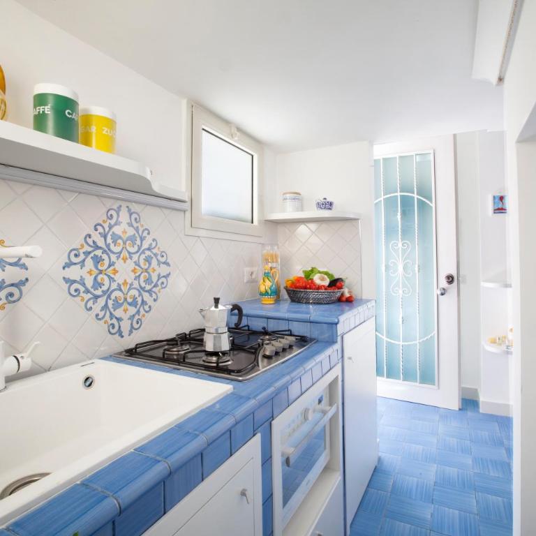 Vivaldo Suite Fuoro Partenope - Boutique Apartment in the heart of Sorrento - One-Bedroom Apartment - 19