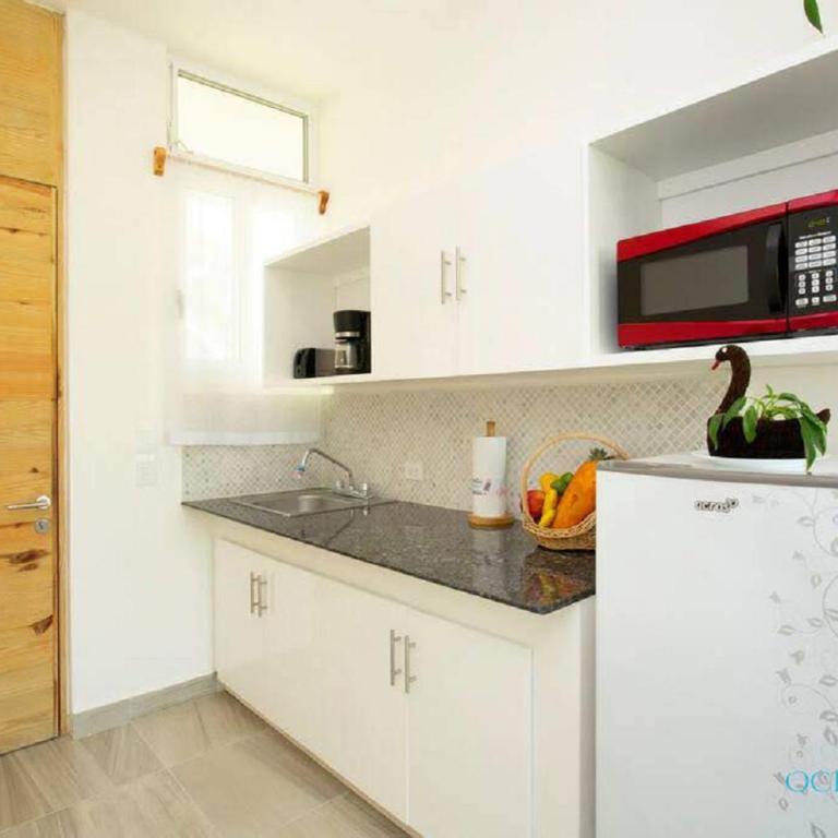 Ocean Zen Suites on 5th Avenue - Adults Only - Luxury King Suite with 100% Ocean View - 5