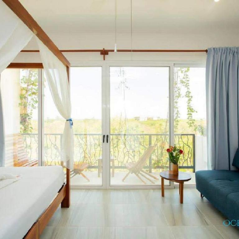 Ocean Zen Suites on 5th Avenue - Adults Only - Luxury King Suite with 100% Ocean View - 12