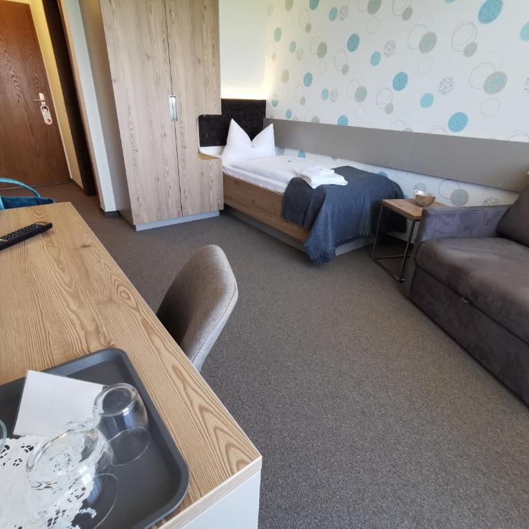 Hotel Allgäu Garni - Einzelzimmer mit Zustellbett - 2