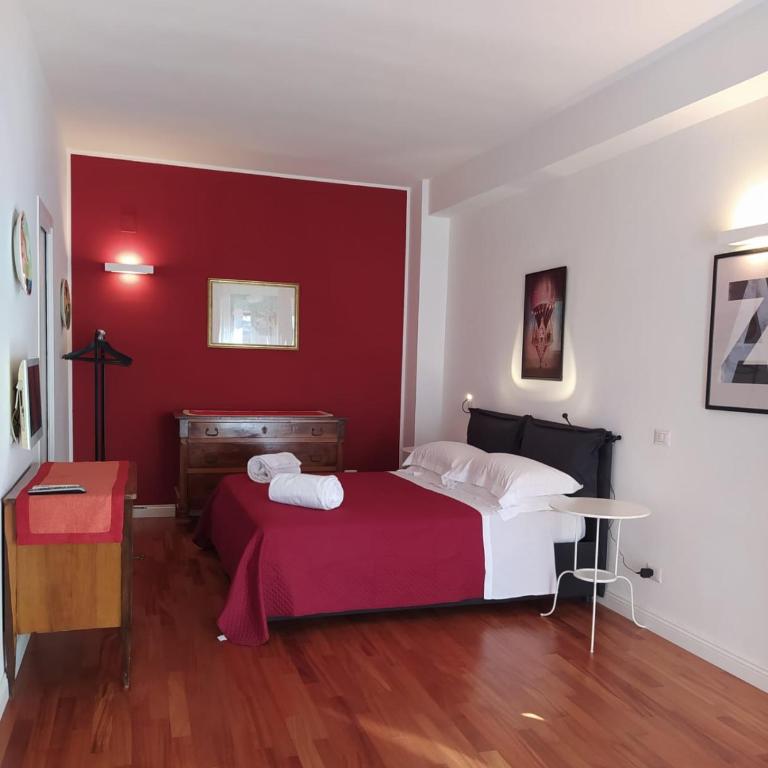 Penta Luxury Room - Camera Matrimoniale Deluxe con Balcone - 2