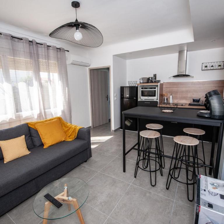 Explore the World 1 - One-Bedroom Apartment - 4