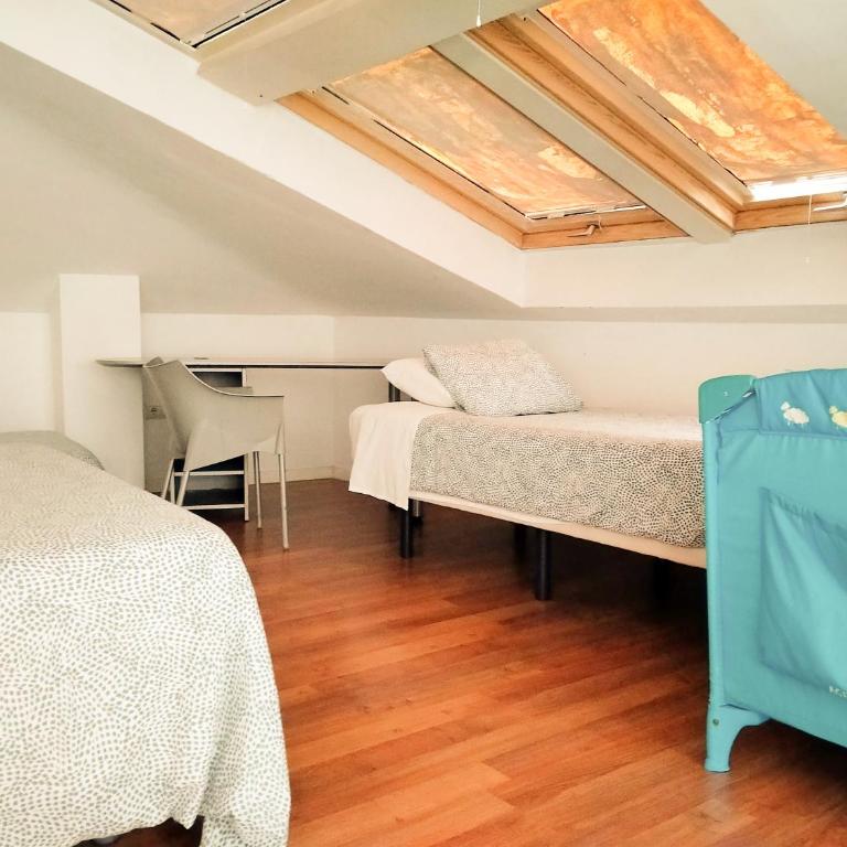 TOLETUM low cost LOFTS dúplex diáfanos o 2dormitorios PARKING Municipal Gratis al aire libre a 100m - Apartamento Dúplex - 5