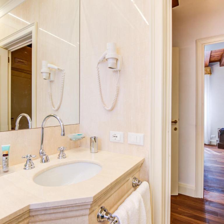 Master Venice Apartments - Appartamento con 2 Camere da Letto - 6