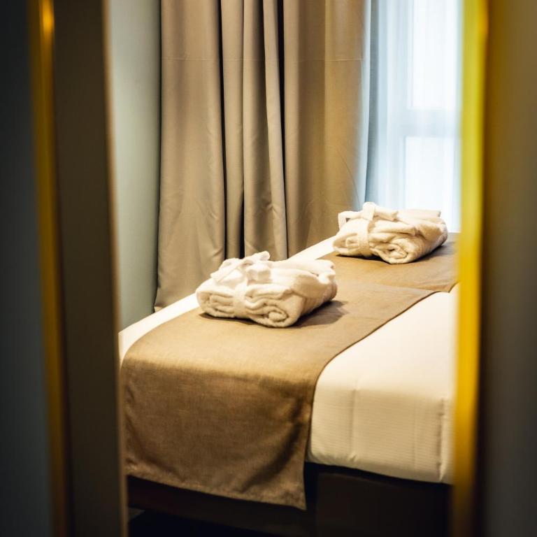 Hotel des Vosges BW Premier Collection - Comfort Twin Room - Non-Smoking - 12