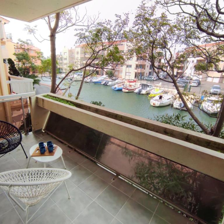 Superbe T2 au calme avec balcon sur la marina - 10 - Appartement 1 Chambre - 2