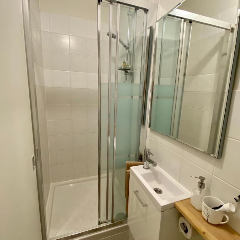 Studio ChaBada - 1min de la plage & des commerces - Appartement 1 Chambre - 10