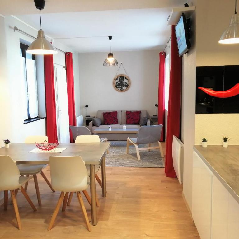 Côté Cour - Appartement 1 Chambre avec Terrasse - 1