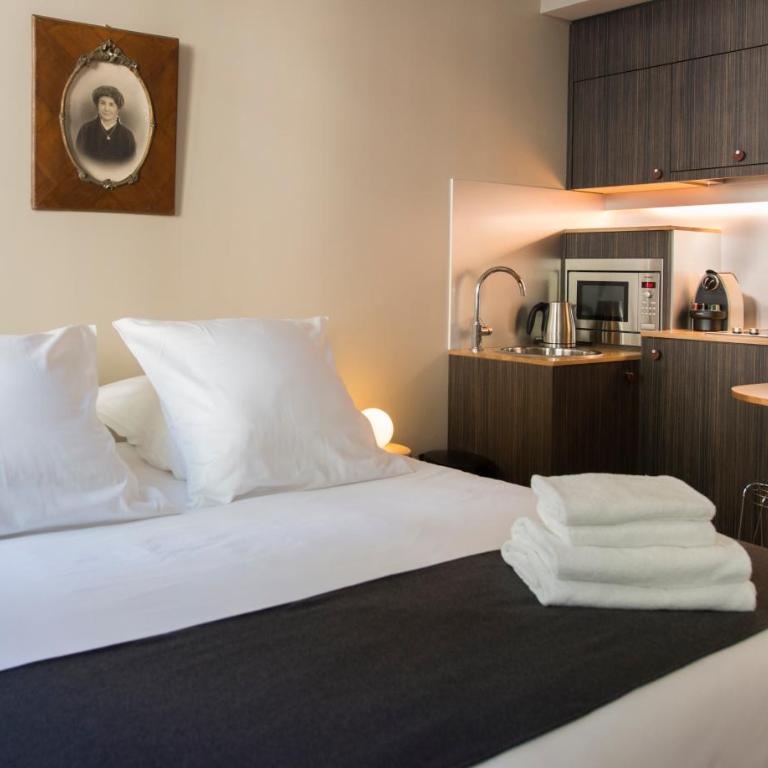 Hôtel Helzear Champs-Elysées by Esteem - Chambre Deluxe - 4
