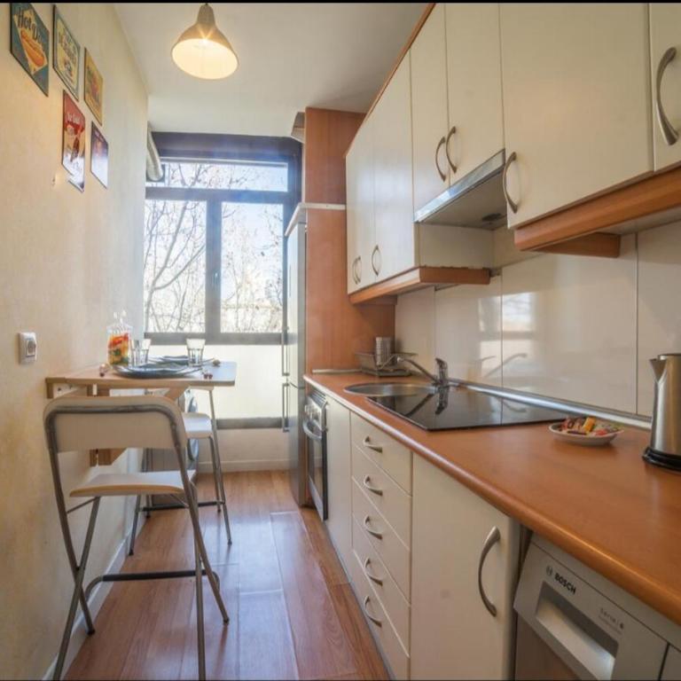 Apartament Glorieta Puerta de Toledo - Two-Bedroom Apartment - 13