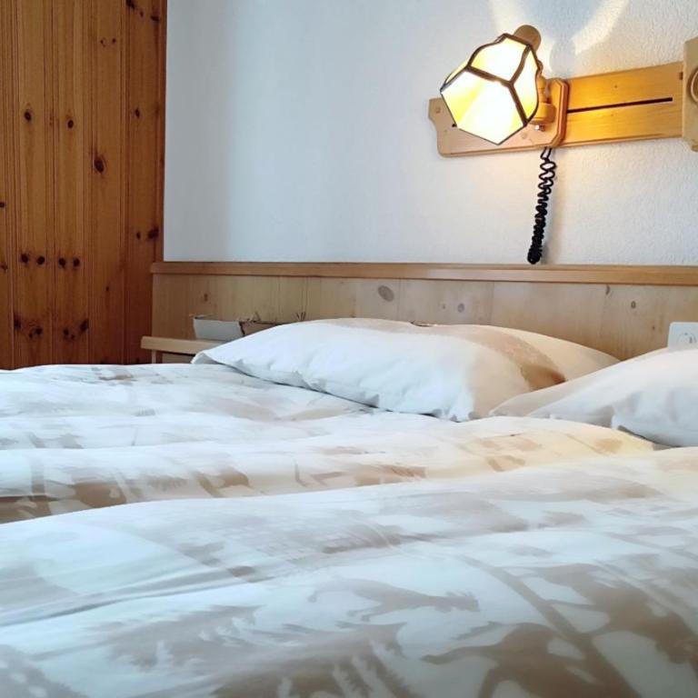 Hotel La Cambuse - Doppel- oder Zweibettzimmer - 2