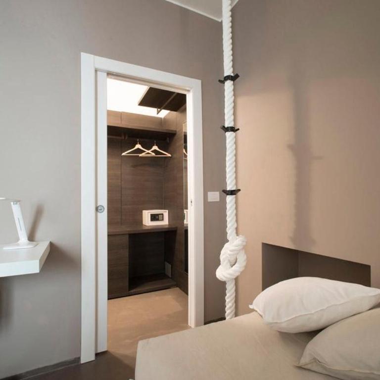 L'Ottava GuestHouse - Superior Quadruple Room - 5