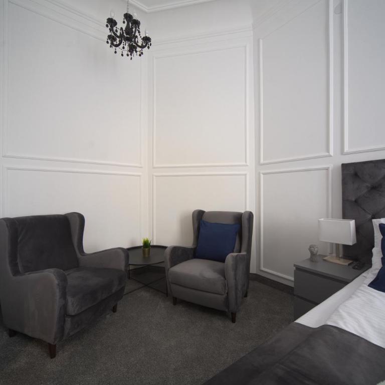 Kings Palace - Standardna Dvokrevetna Jedinica sa Bračnim Krevetom i Pogledom na Grad - 9