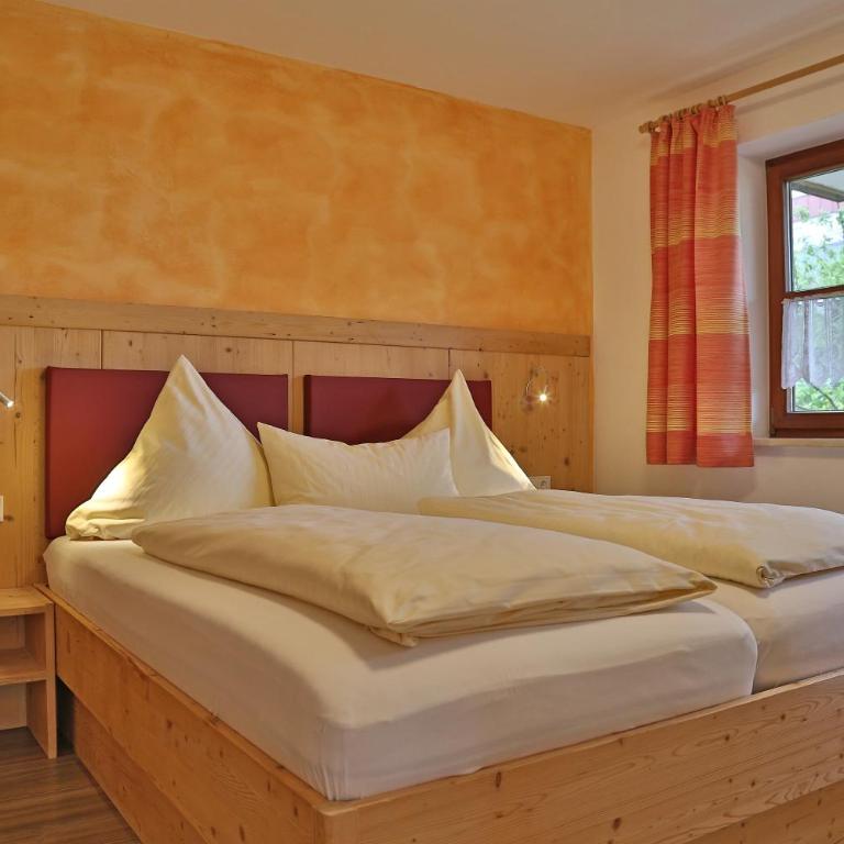 Alpenstern Finy, Bio-Gästehaus - Apartment mit Balkon - 3