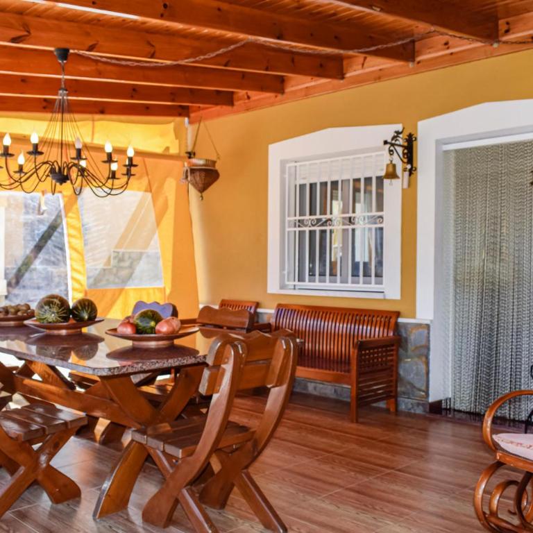Beautiful Home In Orihuela - Casa de 4 dormitorios - 13