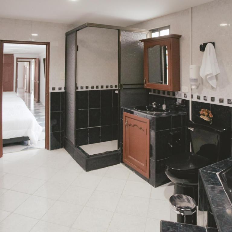 NOGAL HOSTEL - Deluxe Triple Room - 1