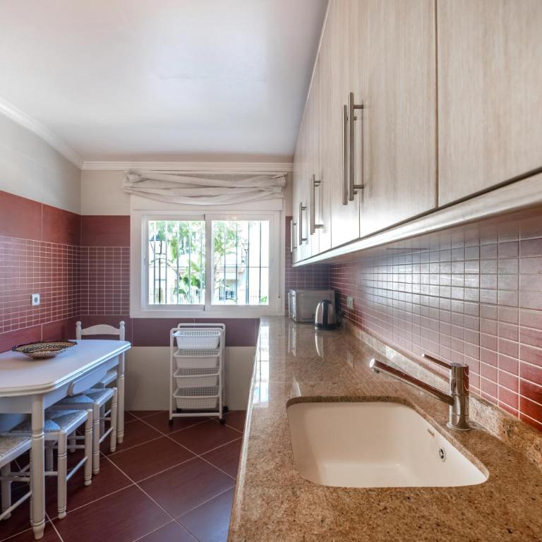 Family Exclusiv Townhouse Puerto Banus - Apartamento de 3 dormitorios - 33