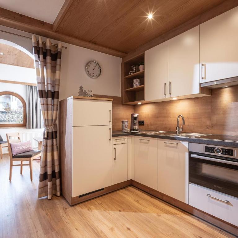 Ferienwohnung Garber - Appartement 1 Chambre avec Balcon et Vue sur les Montagnes - 3