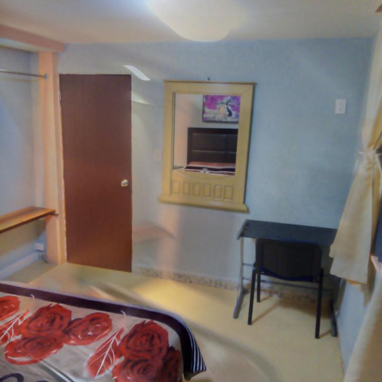 Casa Azul Aragon - Habitación Doble con baño privado - 6