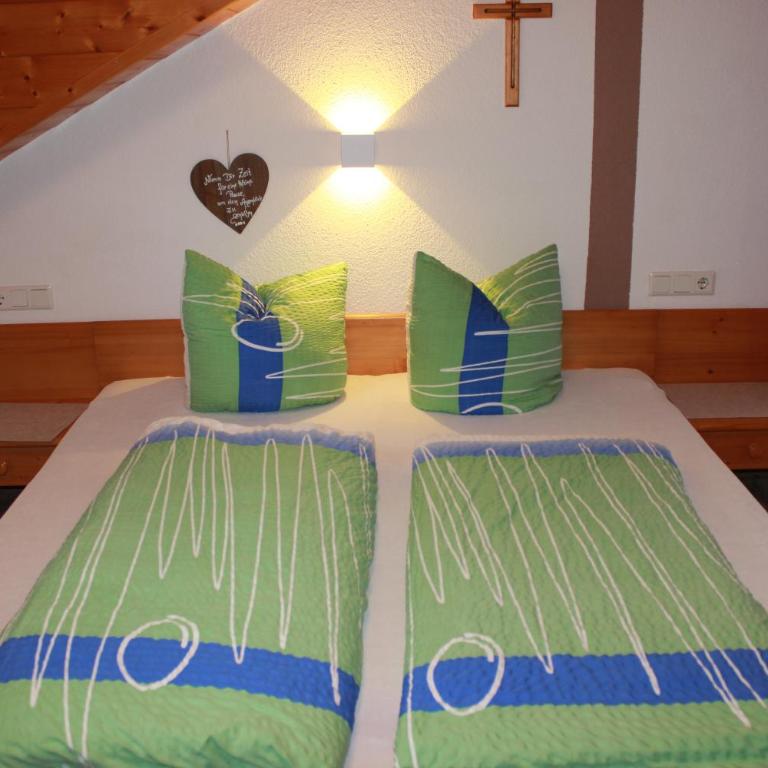 Haus Andrea - Habitación Doble con balcón y aseo compartidos - 2