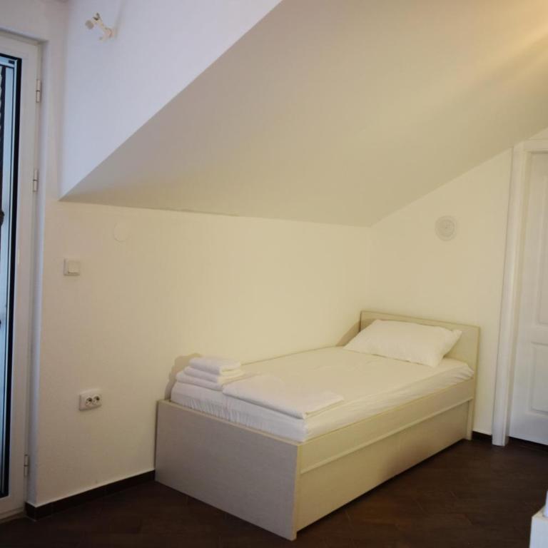 Apartmani BOBO - One-Bedroom Apartment - 5