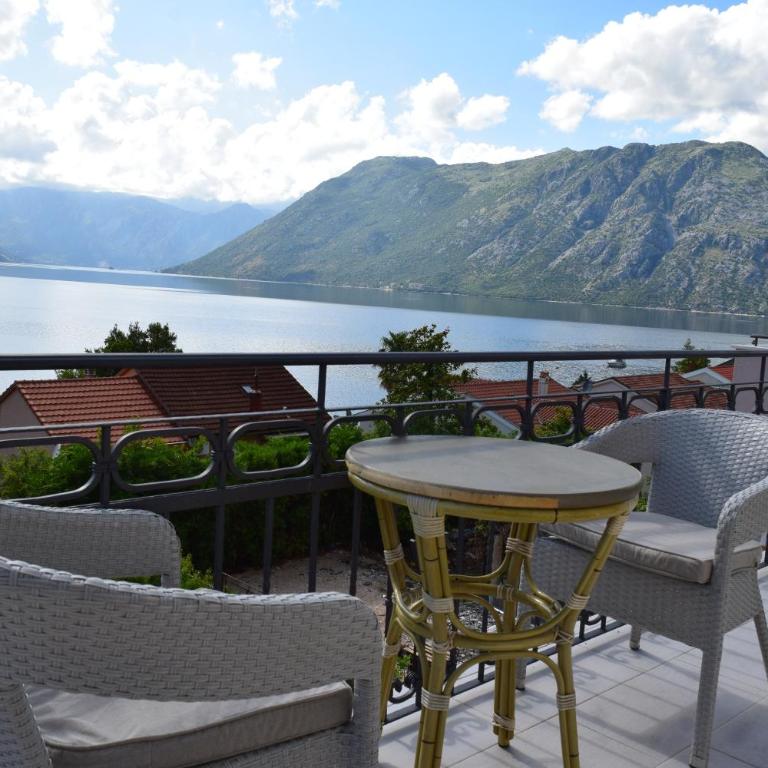 Apartmani BOBO - One-Bedroom Apartment - 4