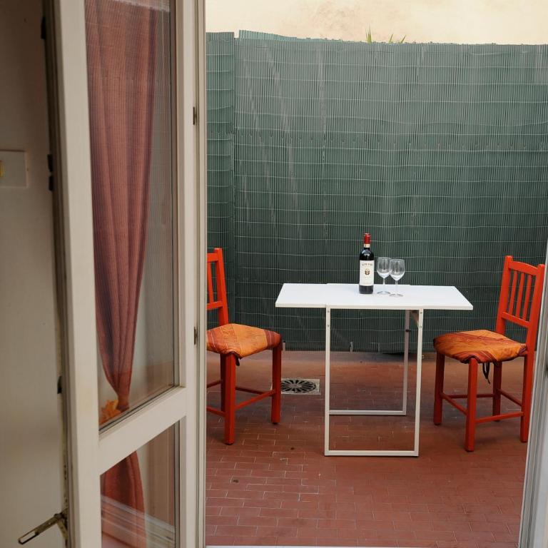 B&B Porta San Frediano - Camera Matrimoniale con Bagno Privato - 70