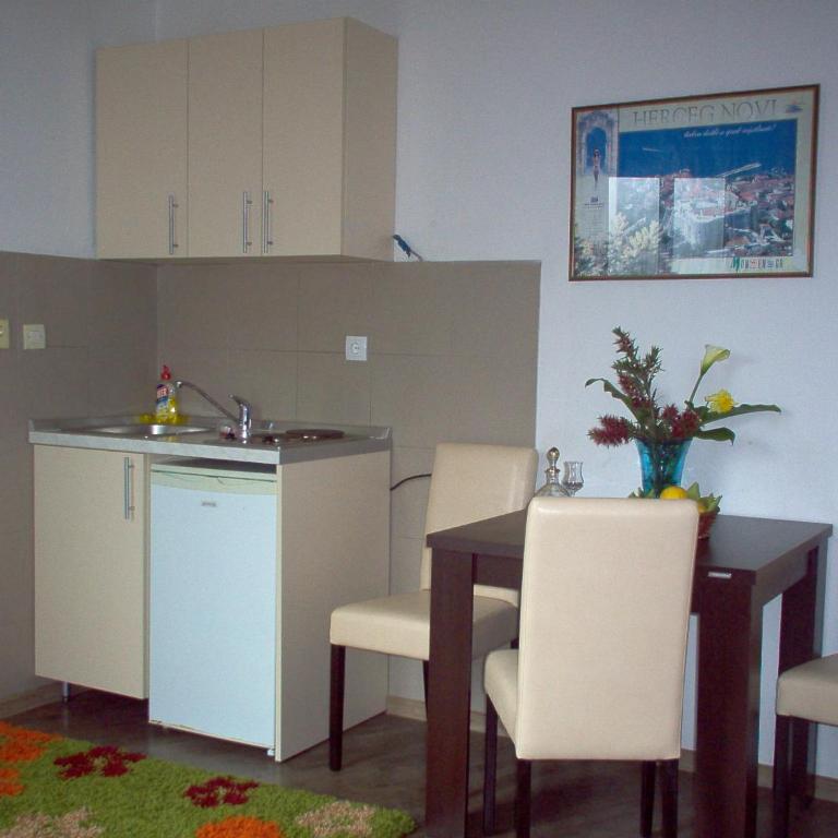 Apartments Jadran - Studio - 1