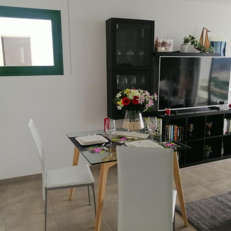 Apartamentos los volcanes luxury views - One-Bedroom Apartment with Terrace - 16