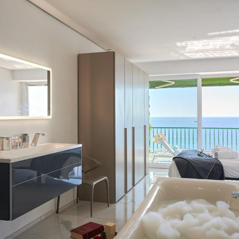 Sunlight Properties - Sky blue - 3 bedroom flat with sea view on the Promenade des Anglais - Appartement Deluxe - 2