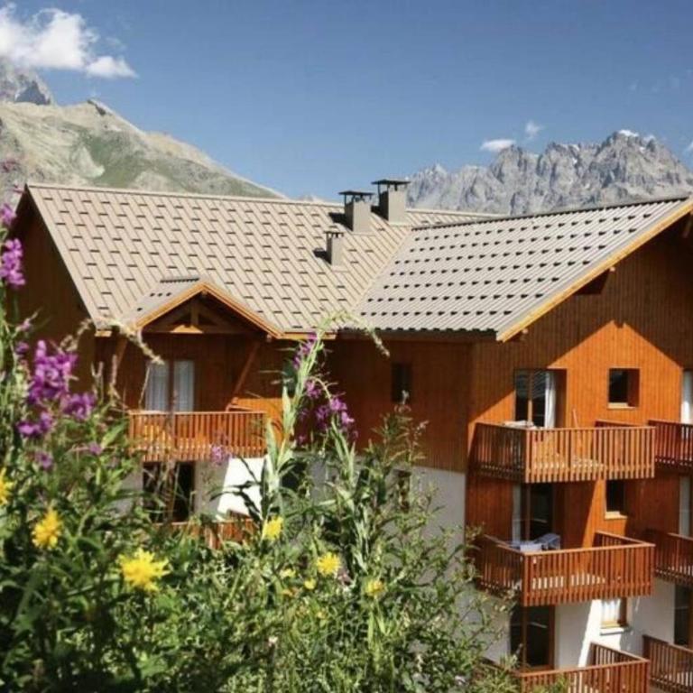 Residence Les Gentianes - maeva Home - Budget Two-Bedrooms Apartment (6 People) - 6