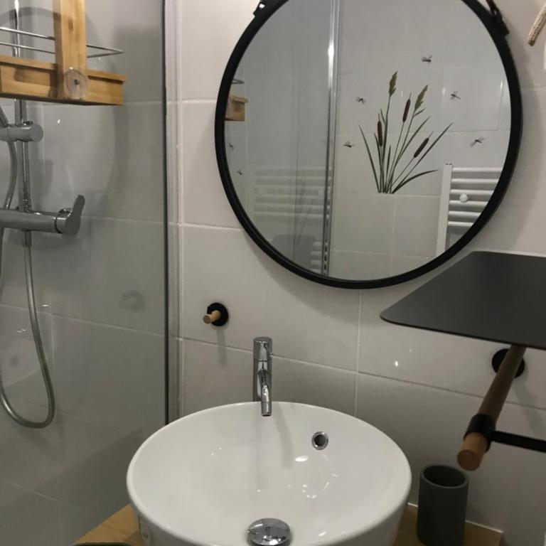 ANGLET- BIARRITZ T3 dans résidence avec piscine - Maison 2 Chambres - 14