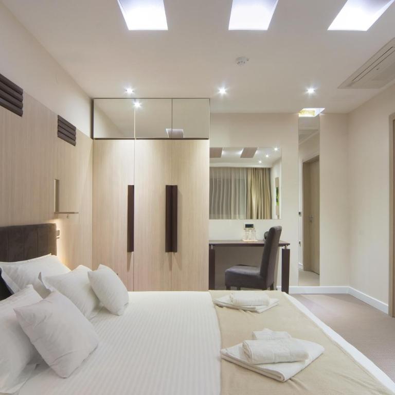 Hotel Viva - Two-Bedroom Apartment - 11