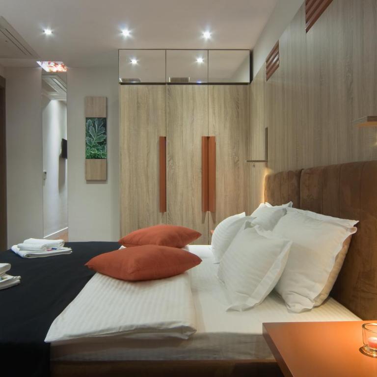 Hotel Viva - Superior Double or Twin Room - 11