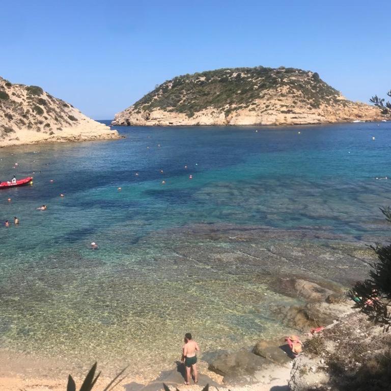 ACOGEDOR Y PRECIOSO ÁTICO EN JAVEA Primera línea playa - Apartamento de 2 dormitorios - 49