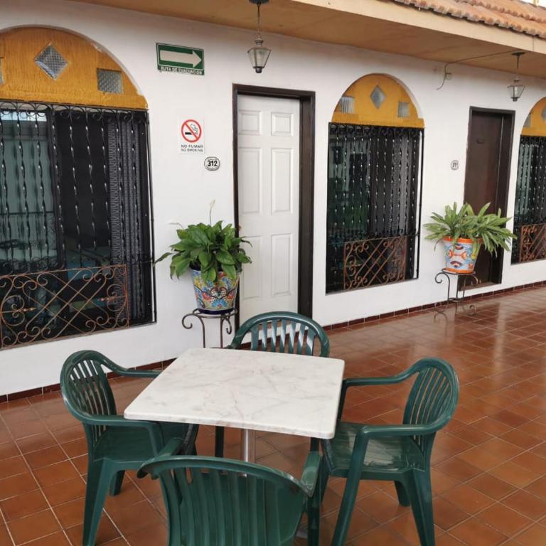 Hotel Doralba Inn - Standard Double Room - 2