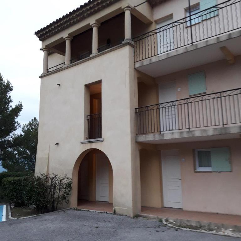 Studio sur le Domaine du Golf de Pont Royal - Appartement 1 Chambre - 27