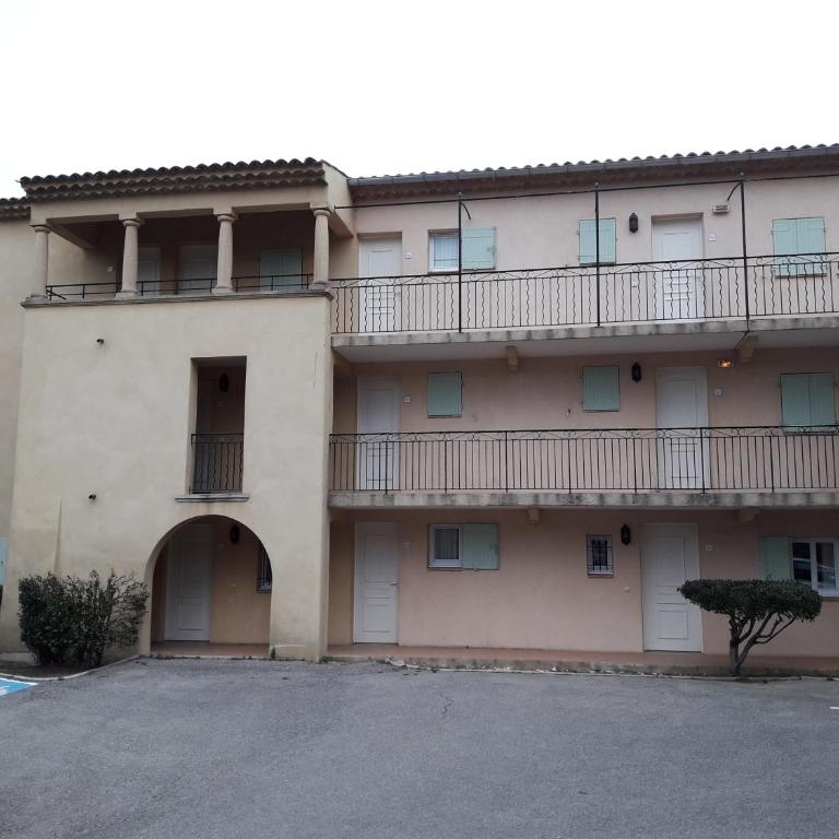 Studio sur le Domaine du Golf de Pont Royal - Appartement 1 Chambre - 28