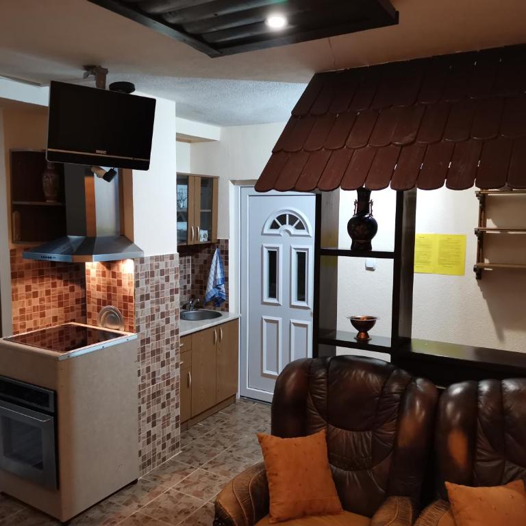 Apartments Artic - Comfort Two-Bedroom Apartment - 4