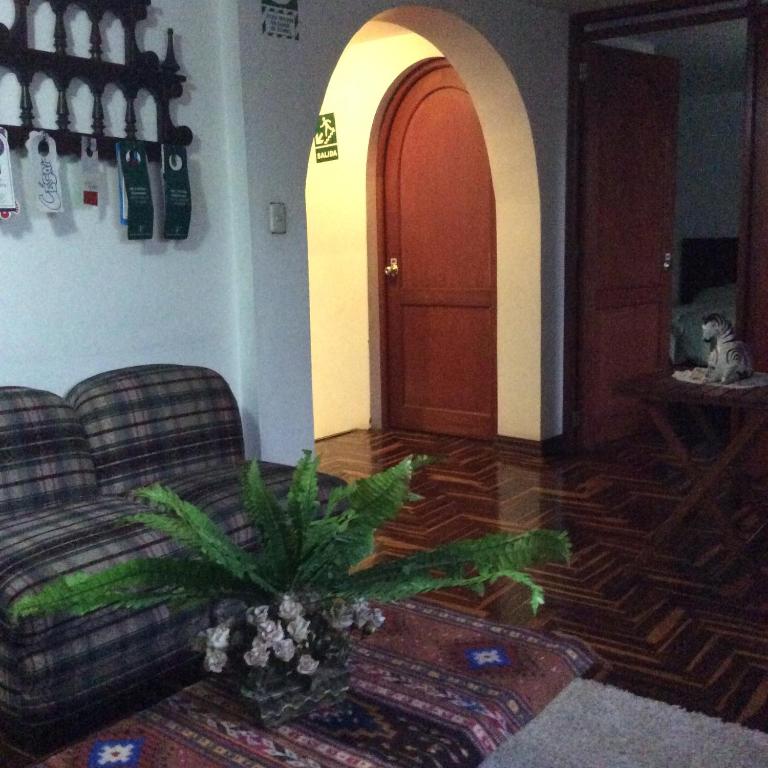 Samadri - Economy Double or Twin Room - 9