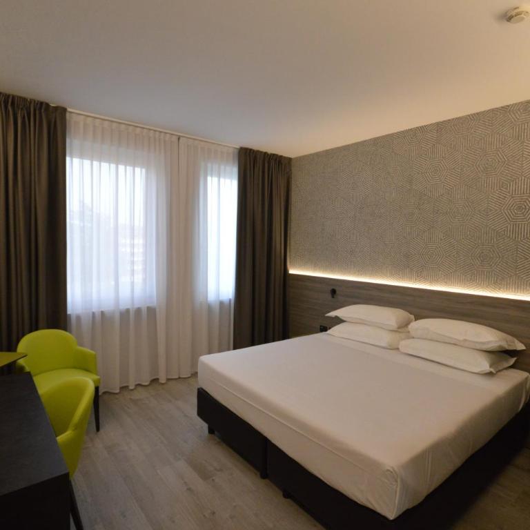 Hotel Friuli - Camera Tripla - 5