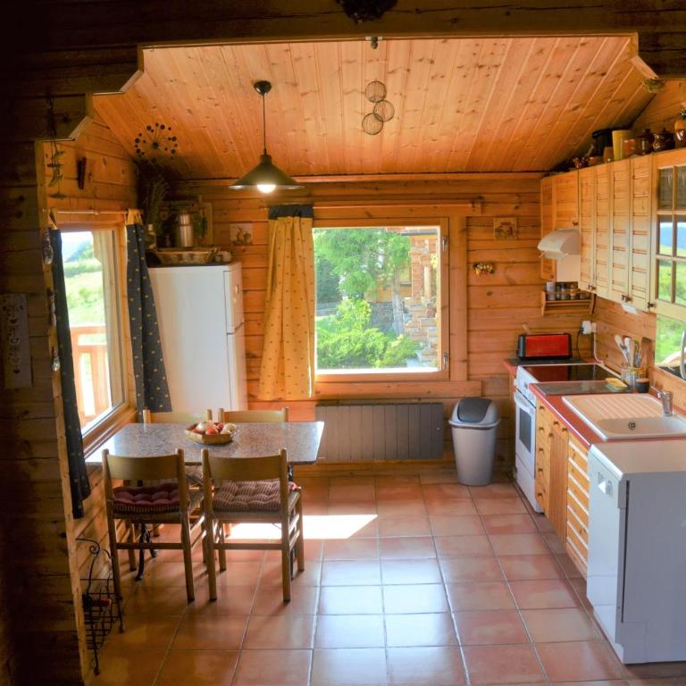Chalet Rouge Sorbier - Chalet 2 Chambres - 24