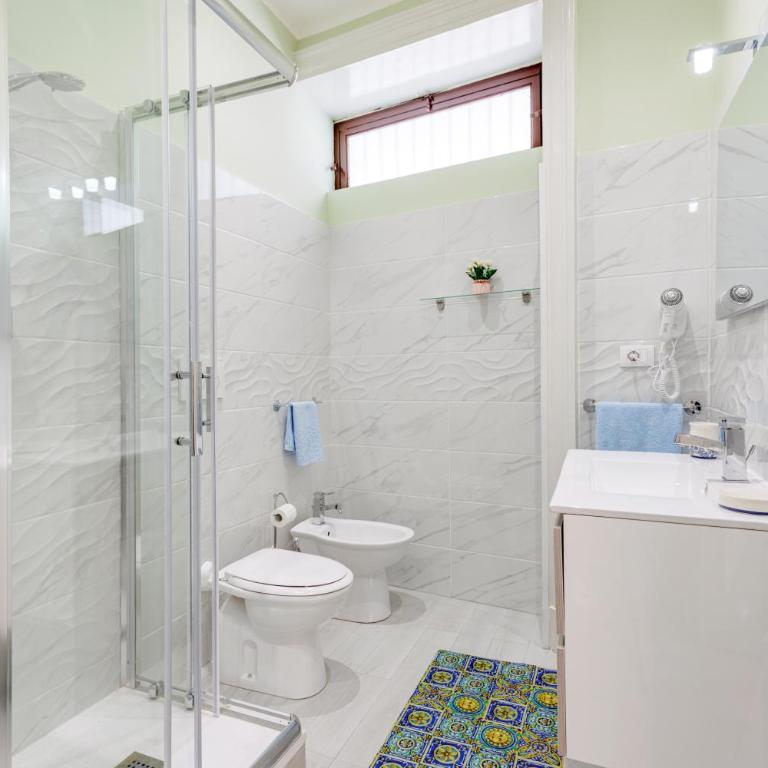 GuestHost - Casa Marinella - Flat with Terrace - Three-Bedroom Apartment - 19