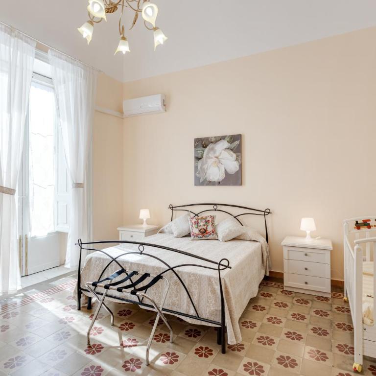 GuestHost - Casa Marinella - Flat with Terrace - Three-Bedroom Apartment - 3