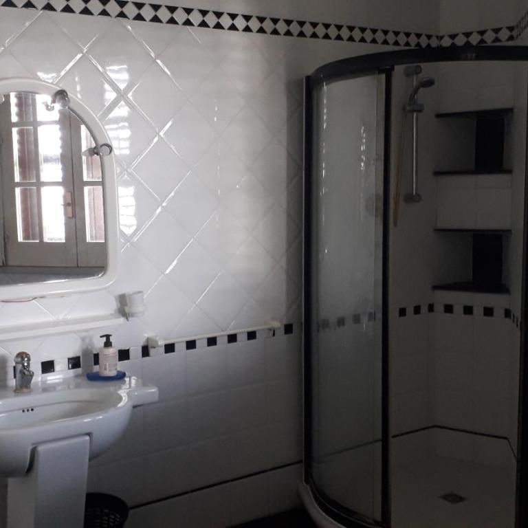 B&B Villa Victoria - Camera Tripla con Bagno - 14