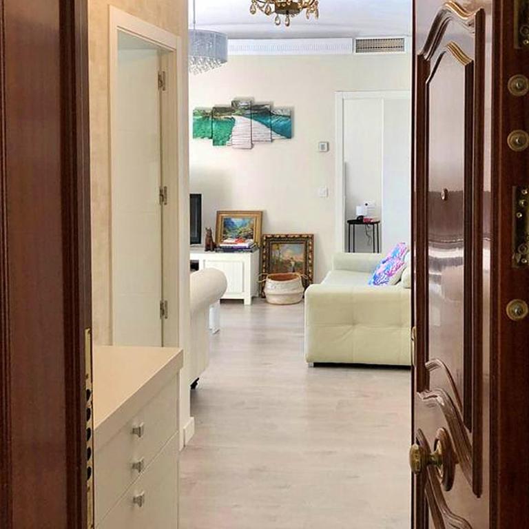 Apartamento a 50 metros de la playa malagueta con vistas al mar - Apartment - 3